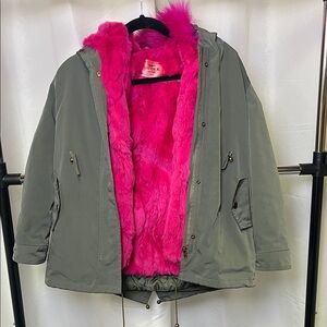 Chloe K girls removable fur lined parka jacket pink and green size 10